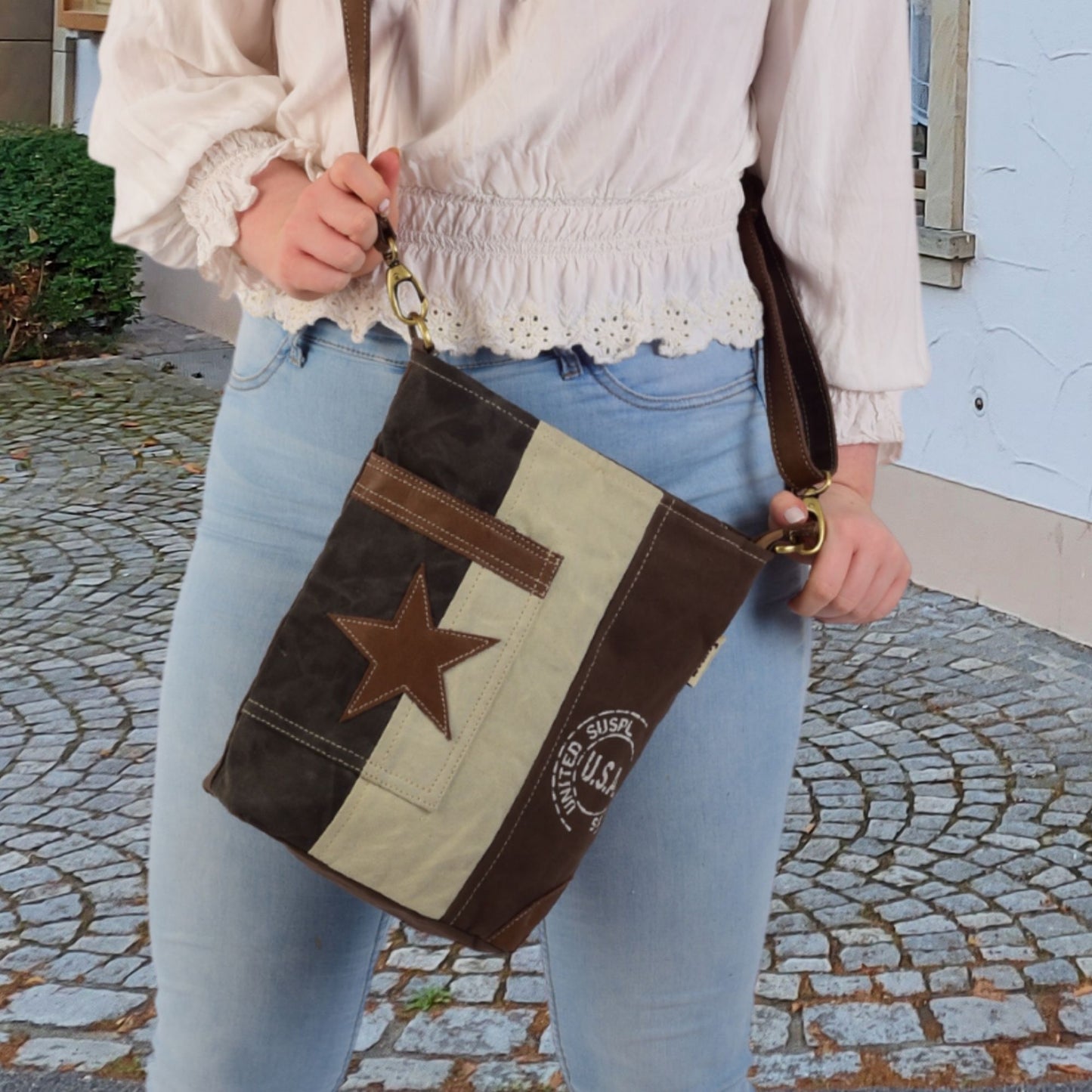 Sunsa Umhängetasche